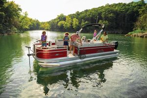 Sun Tracker Fishin' Barge 22 DLX