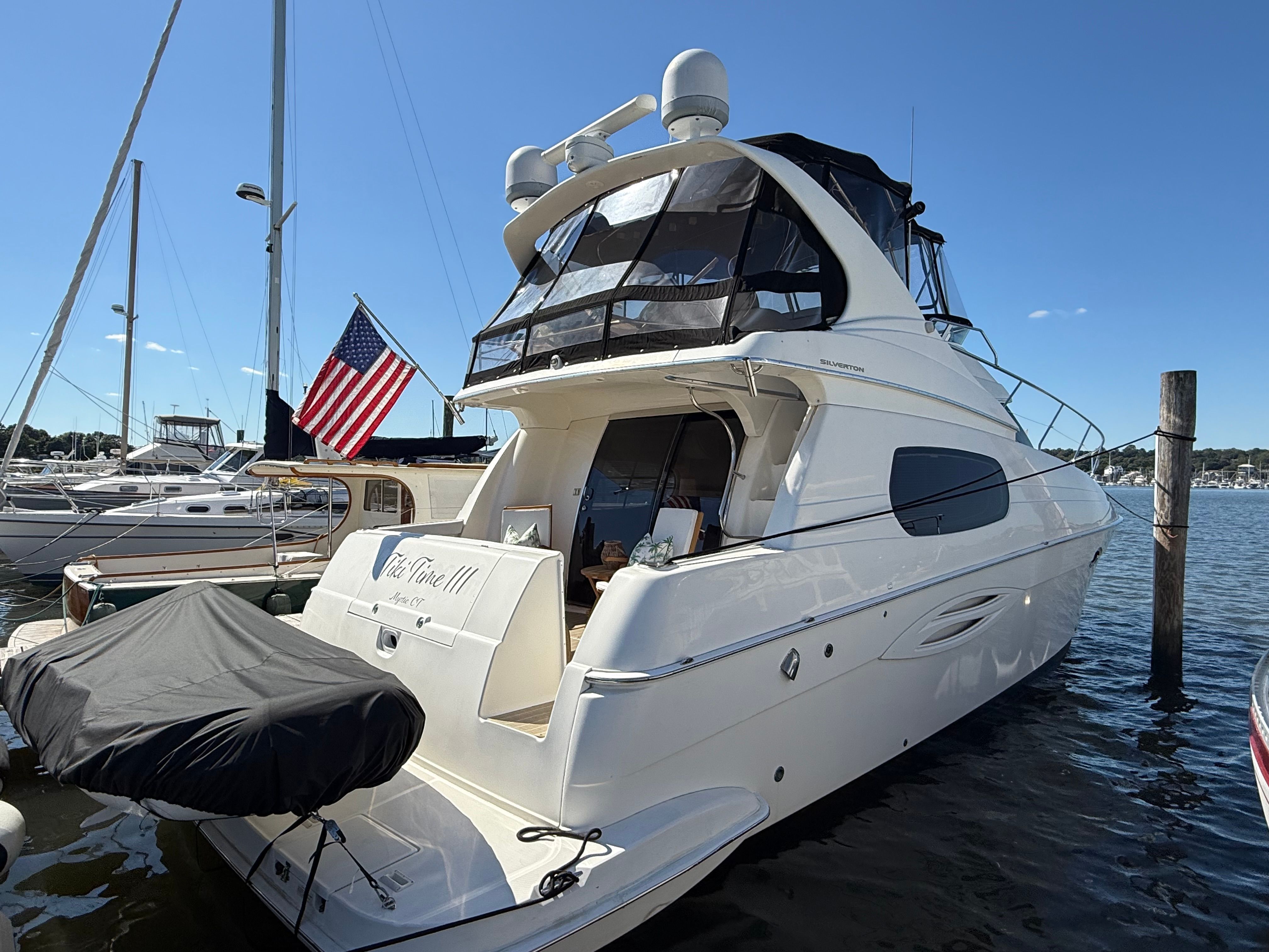 2005 Silverton 410 Sport Bridge