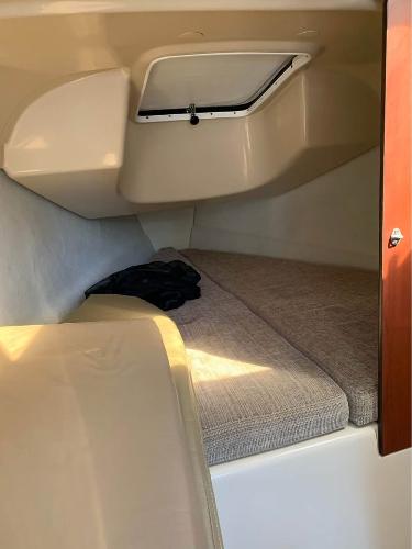 2011 MacGregor 26M