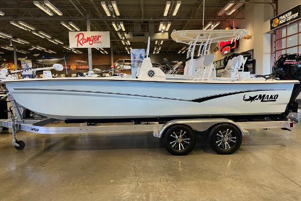2024 Mako Pro Skiff 19 CC