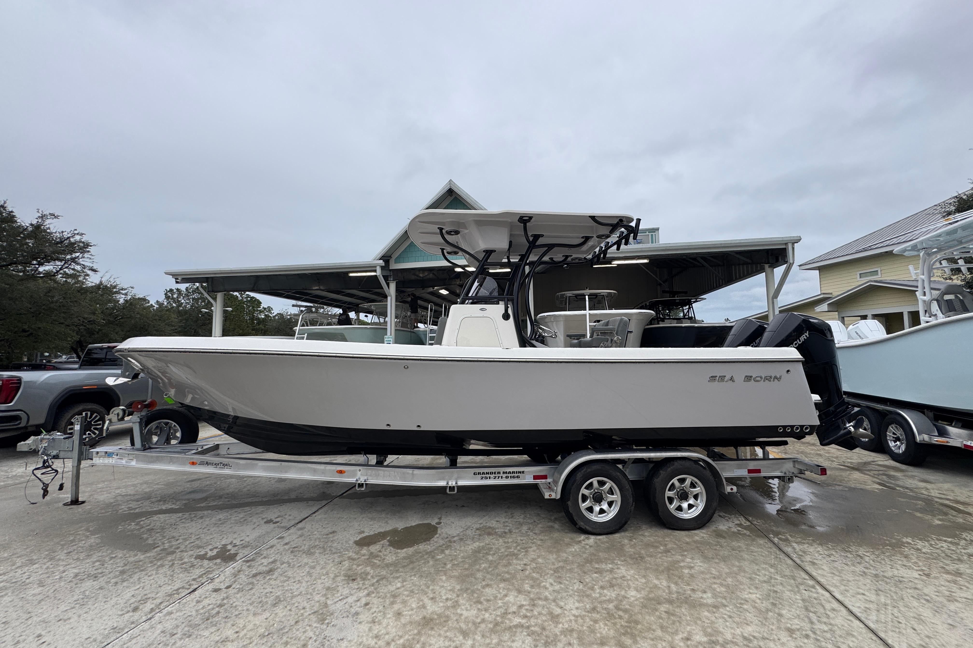 2026 Sea Born LX26 Center Console