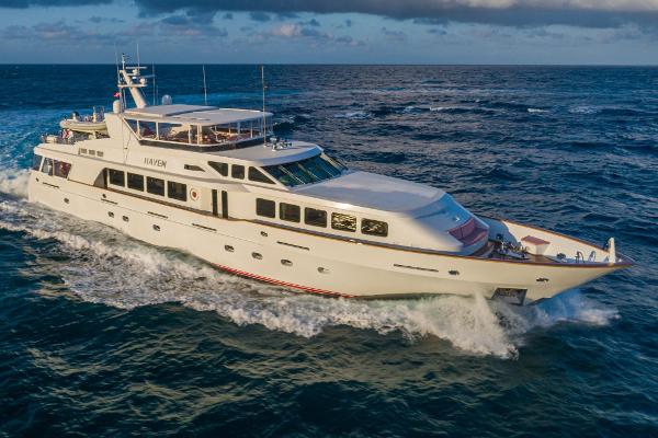 Page 5 Of 59 Used Motor Yacht For Sale In Florida Boats Com
