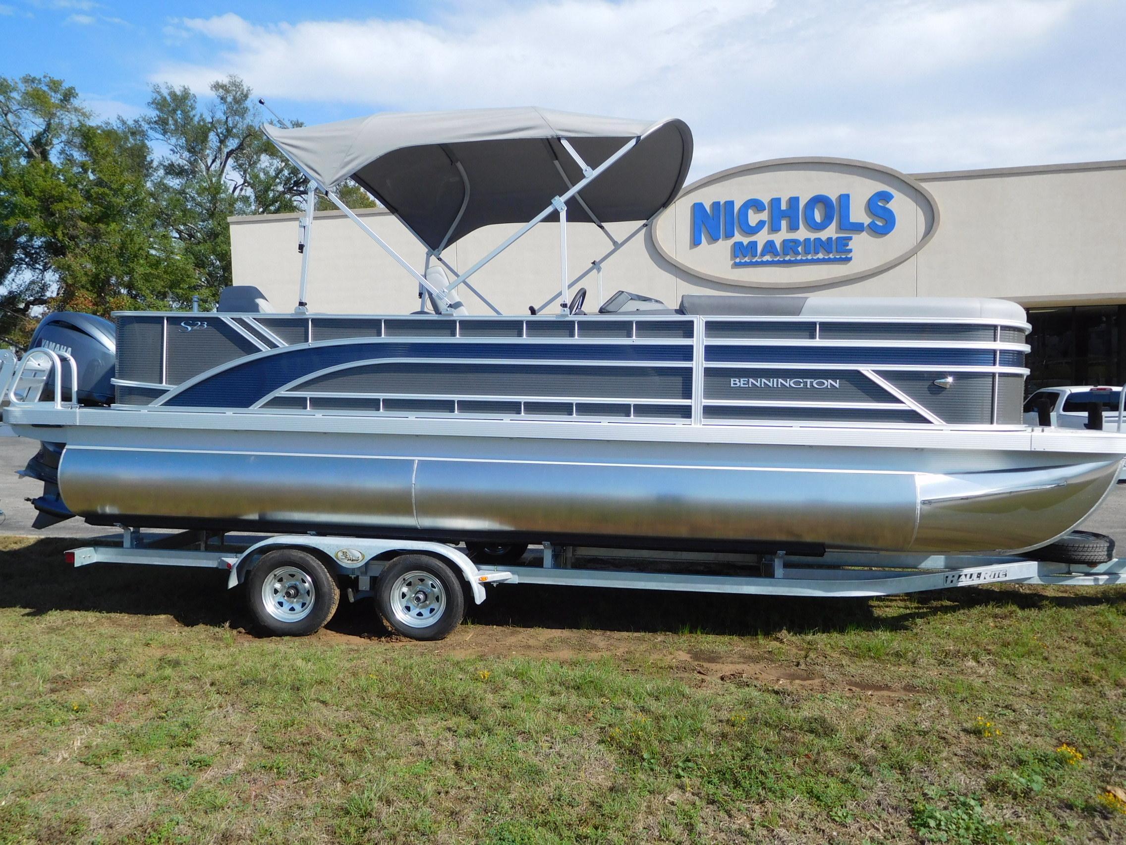 Bennington 23 SS