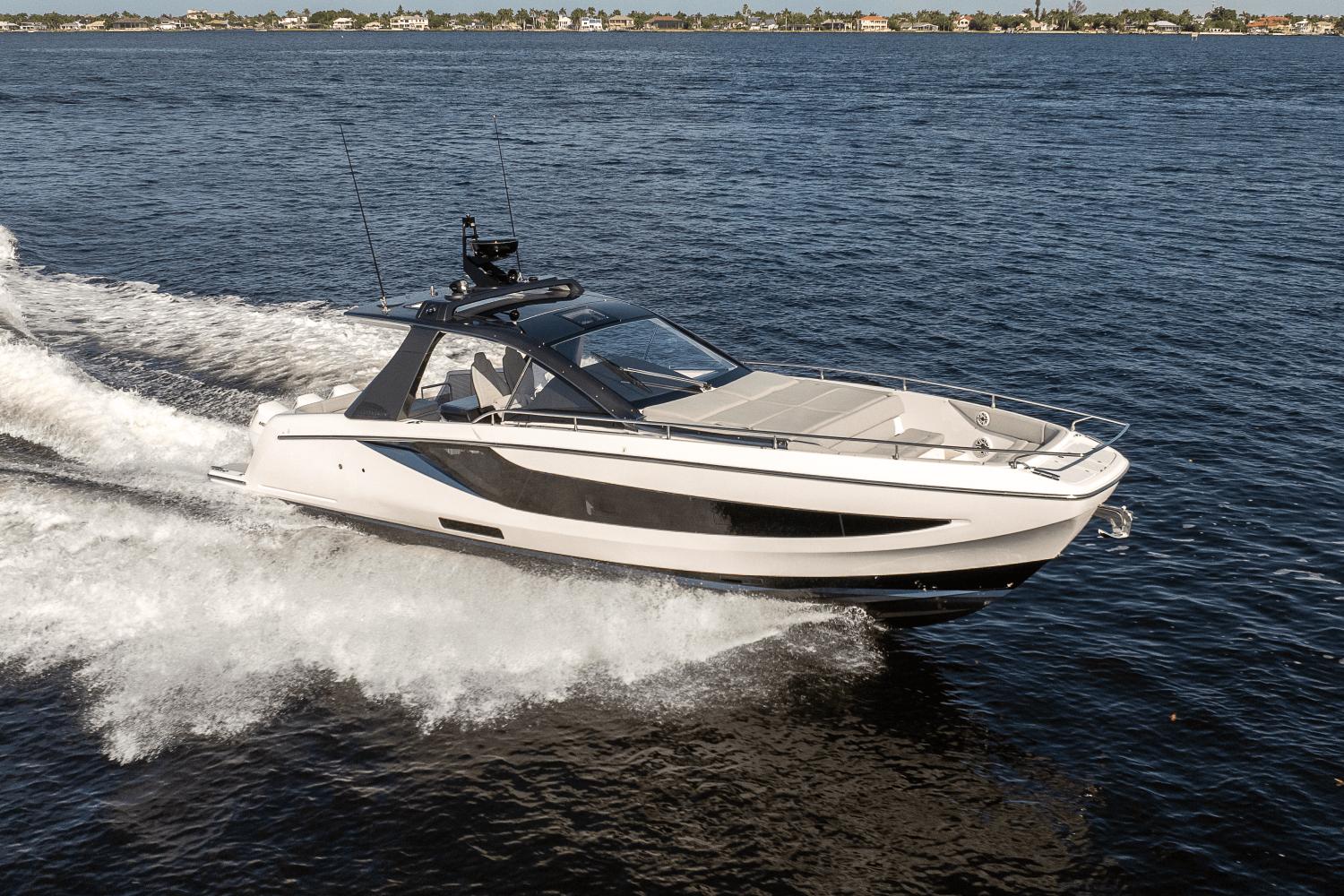 Azimut Verve 42