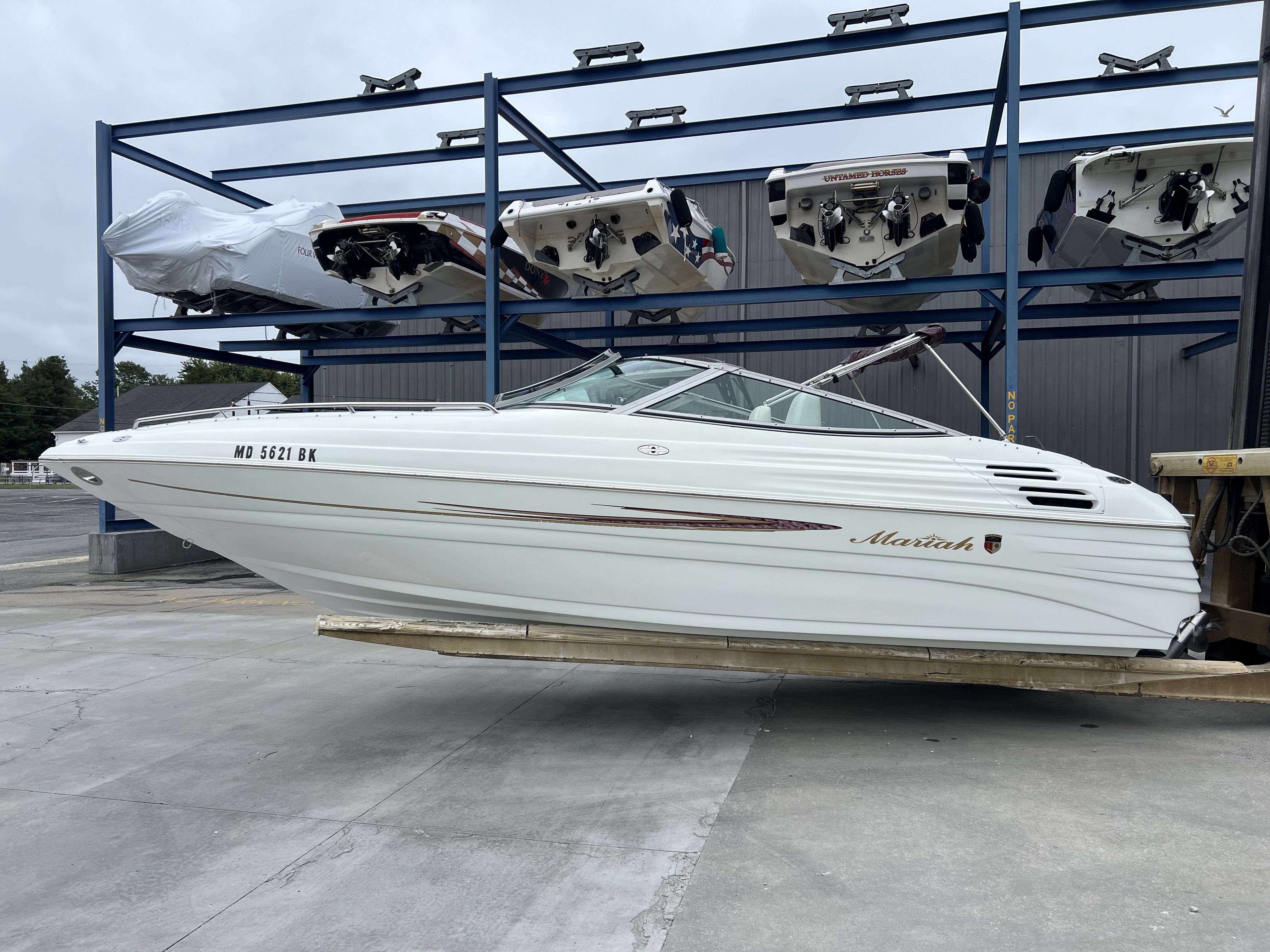 2002 Mariah Z245