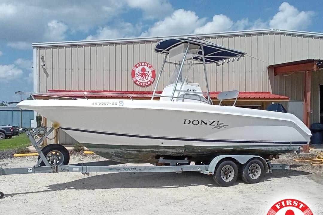 2004 Donzi 23 ZF