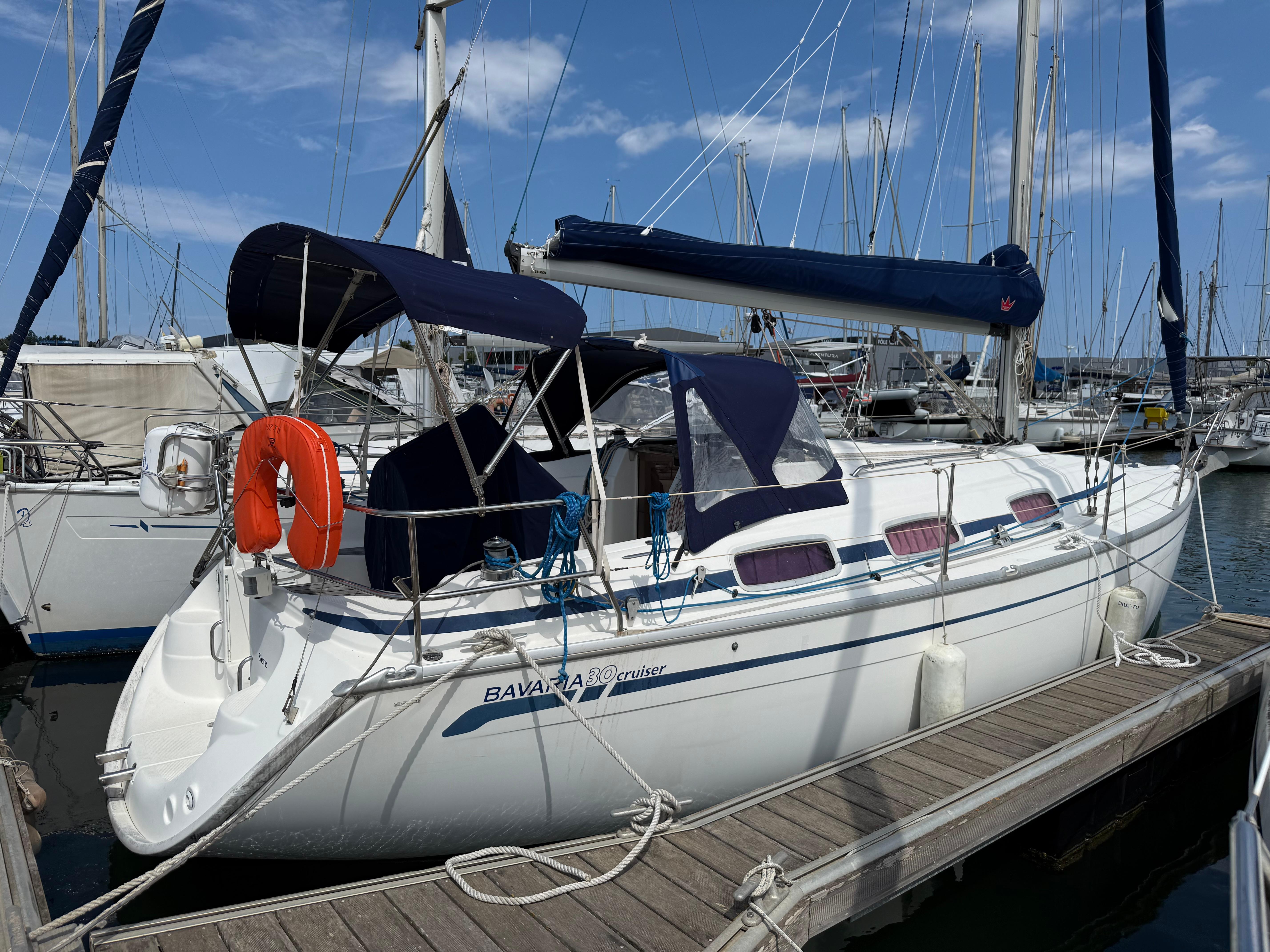 2006 Bavaria 30 Cruiser