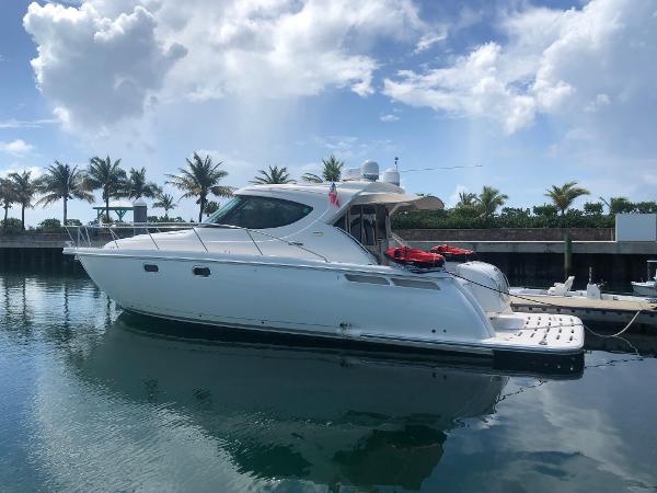 2011 Tiara Yachts 4500 Sovran