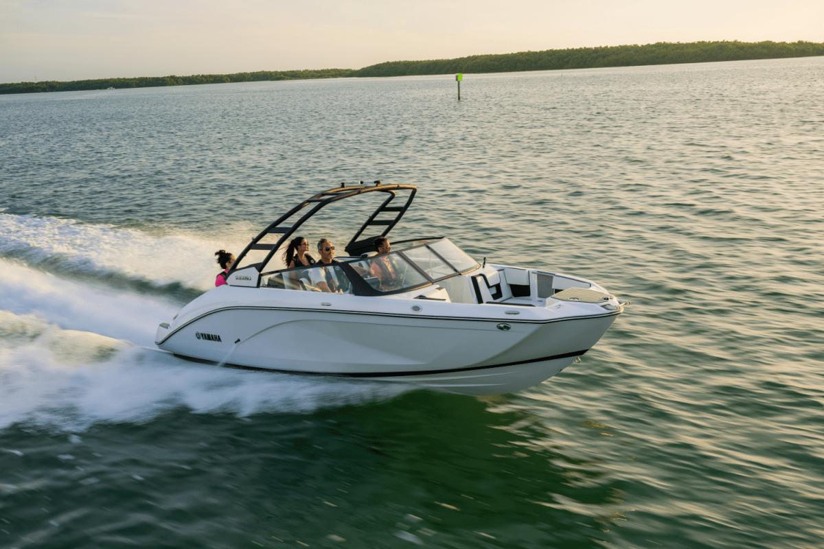 Yamaha Boats 222SD