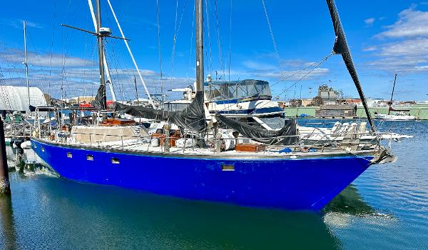 2000 Bruce Roberts Ketch