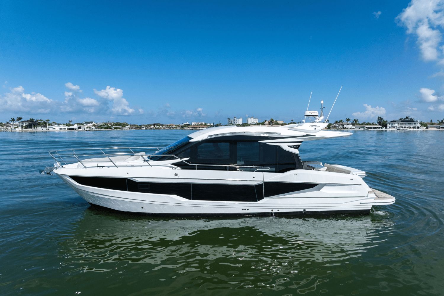 2025 Galeon 410 HTC