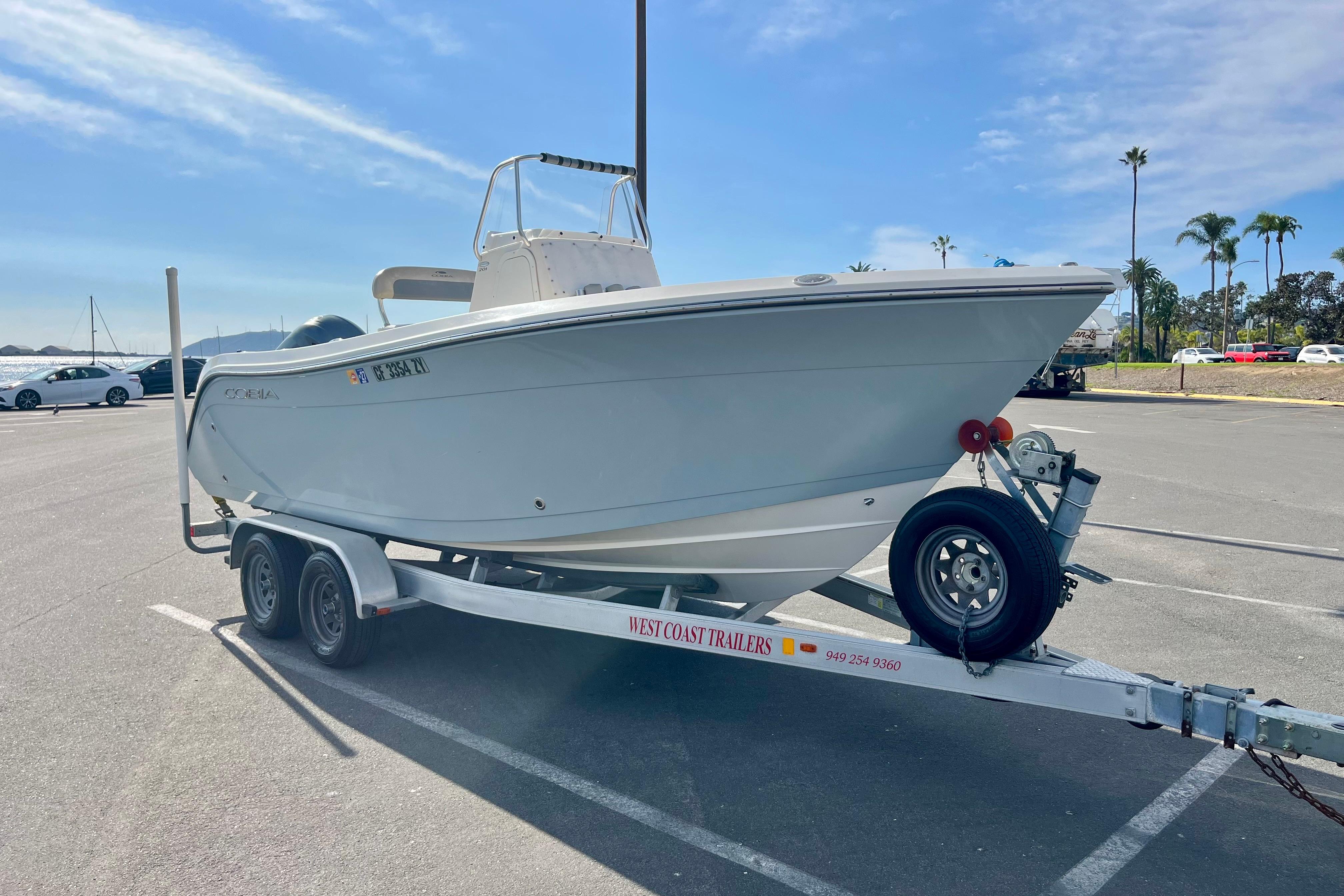2018 Cobia 201 Center Console