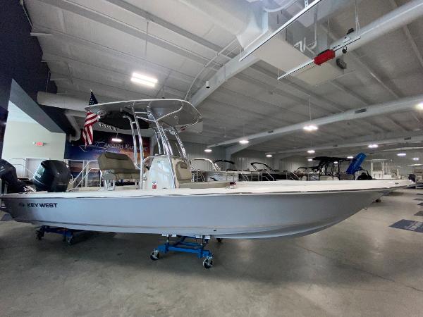 Key West 250 Bay Reef 2024 Key West 250 Bay Reef boat in showroom.