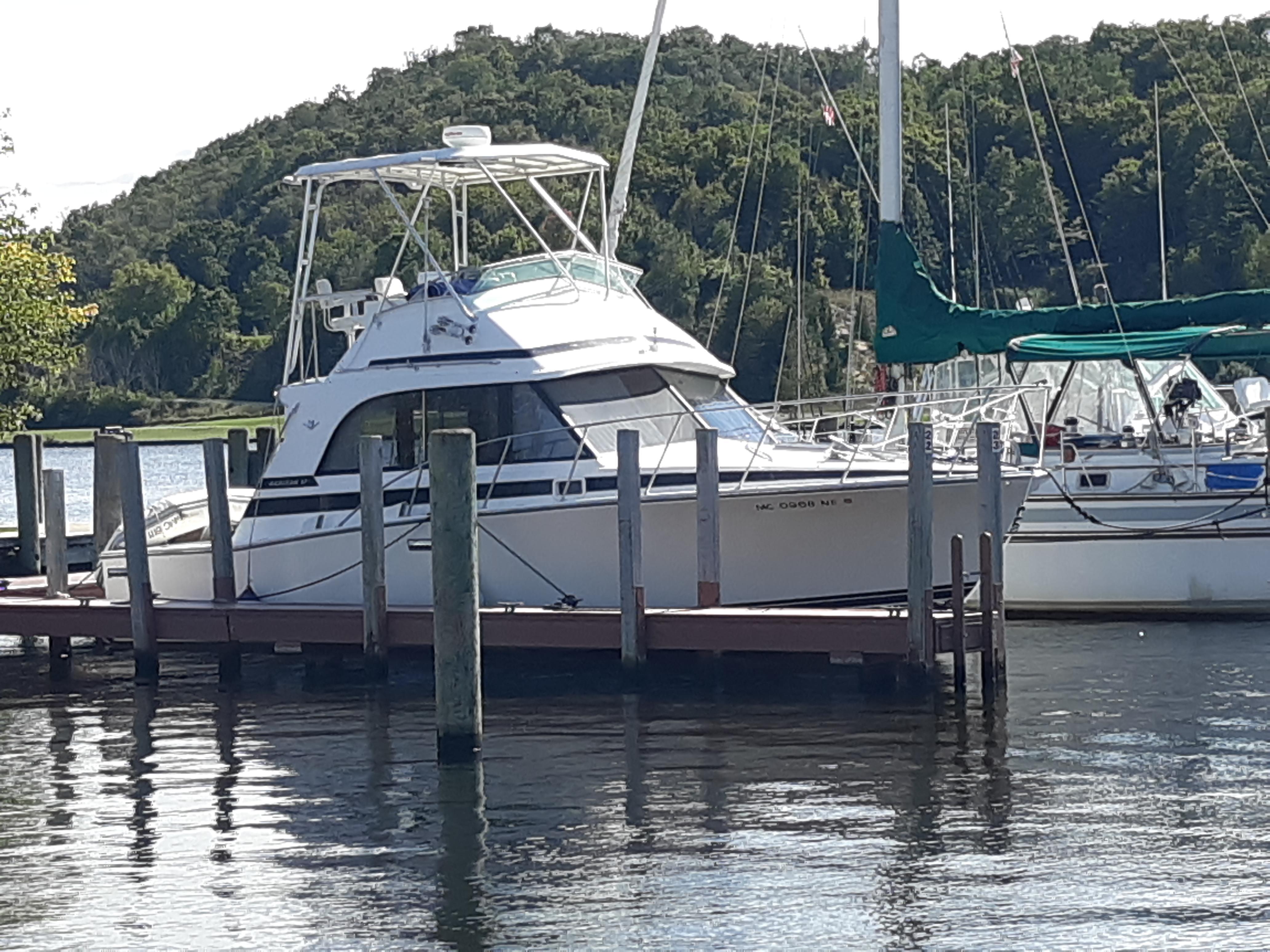 1987 Bertram Flybridge Cruiser