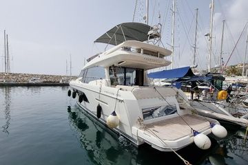 2020 Prestige 520 Fly