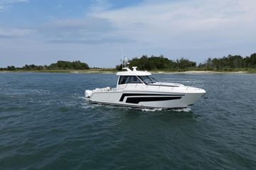 2021 Ocean Alexander 45 Divergence Coupe