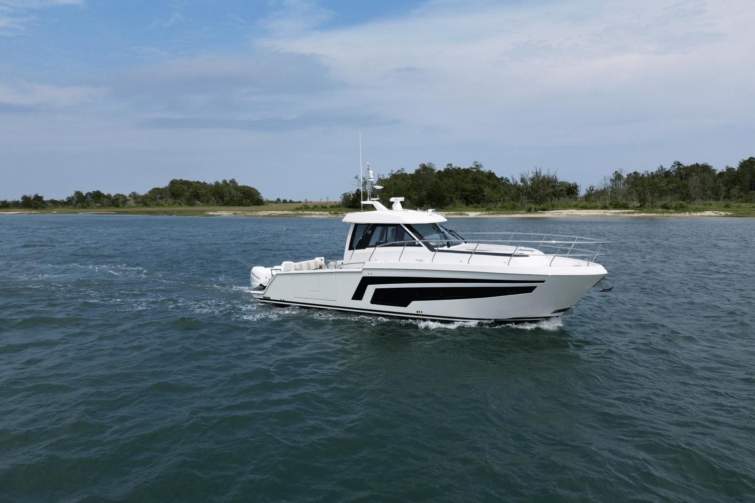 2021 Ocean Alexander 45 Divergence Coupe