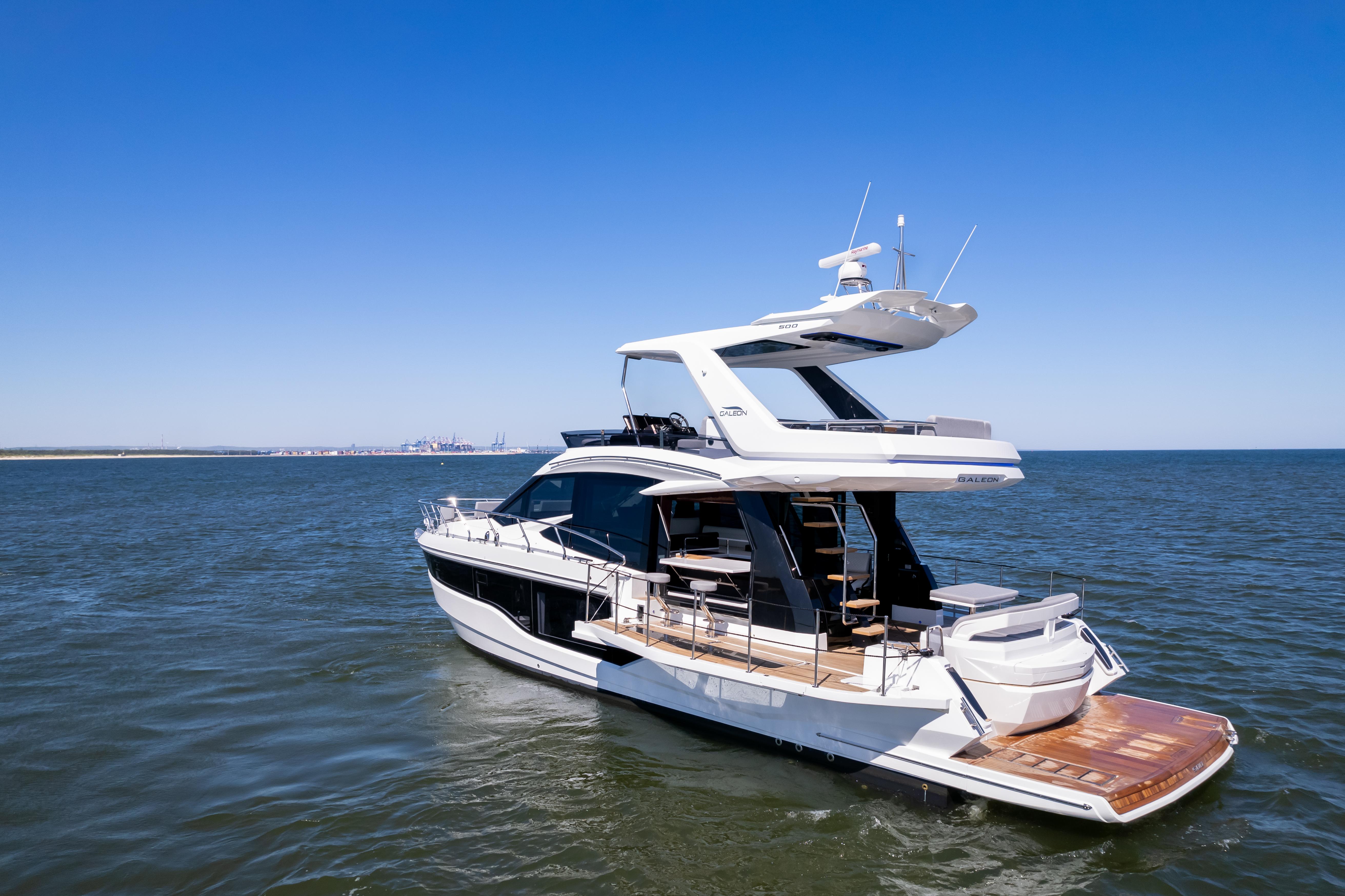 2025 Galeon 500 Fly