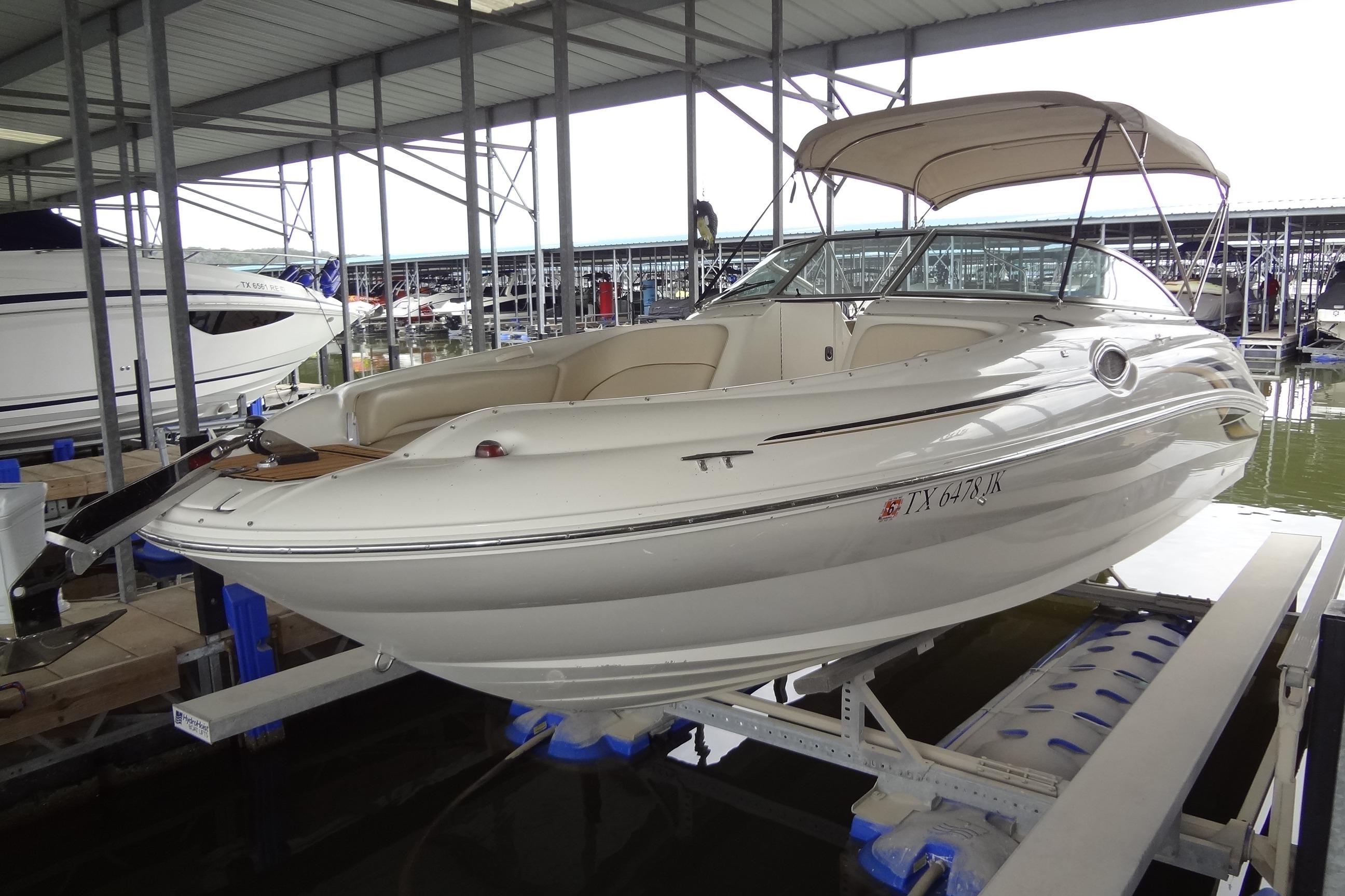 2000 Sea Ray 240 Sundeck