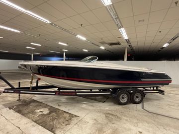 2003 Chris-Craft Launch 28