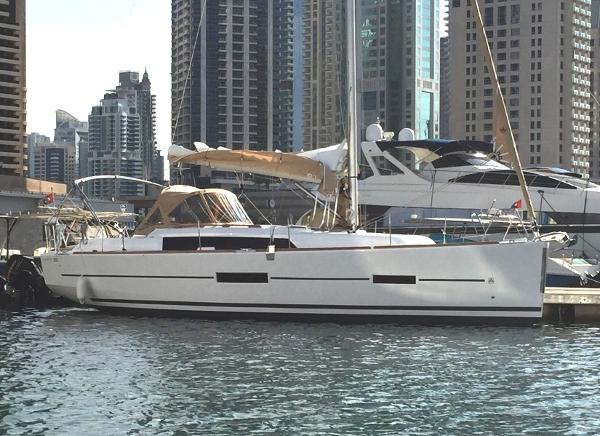 2016 Dufour 382