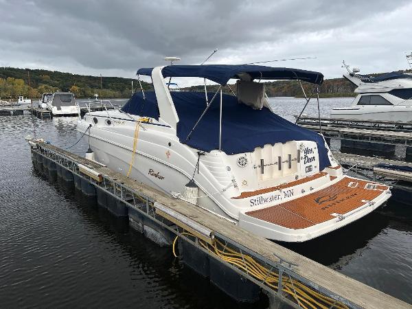 2002 Rinker 342 Fiesta Vee