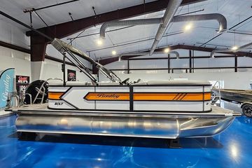 2026 Bentley Pontoons Bolt