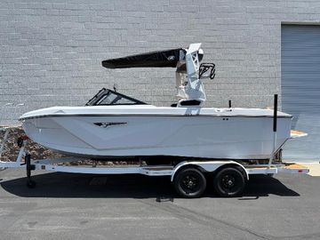 2025 Nautique Super Air Nautique S21