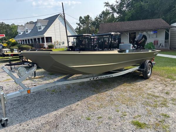 2025 Lowe Jon L1852MT Aura