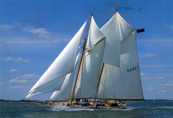 1910 Herreshoff Schooner