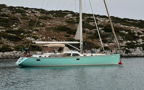 Hylas 54