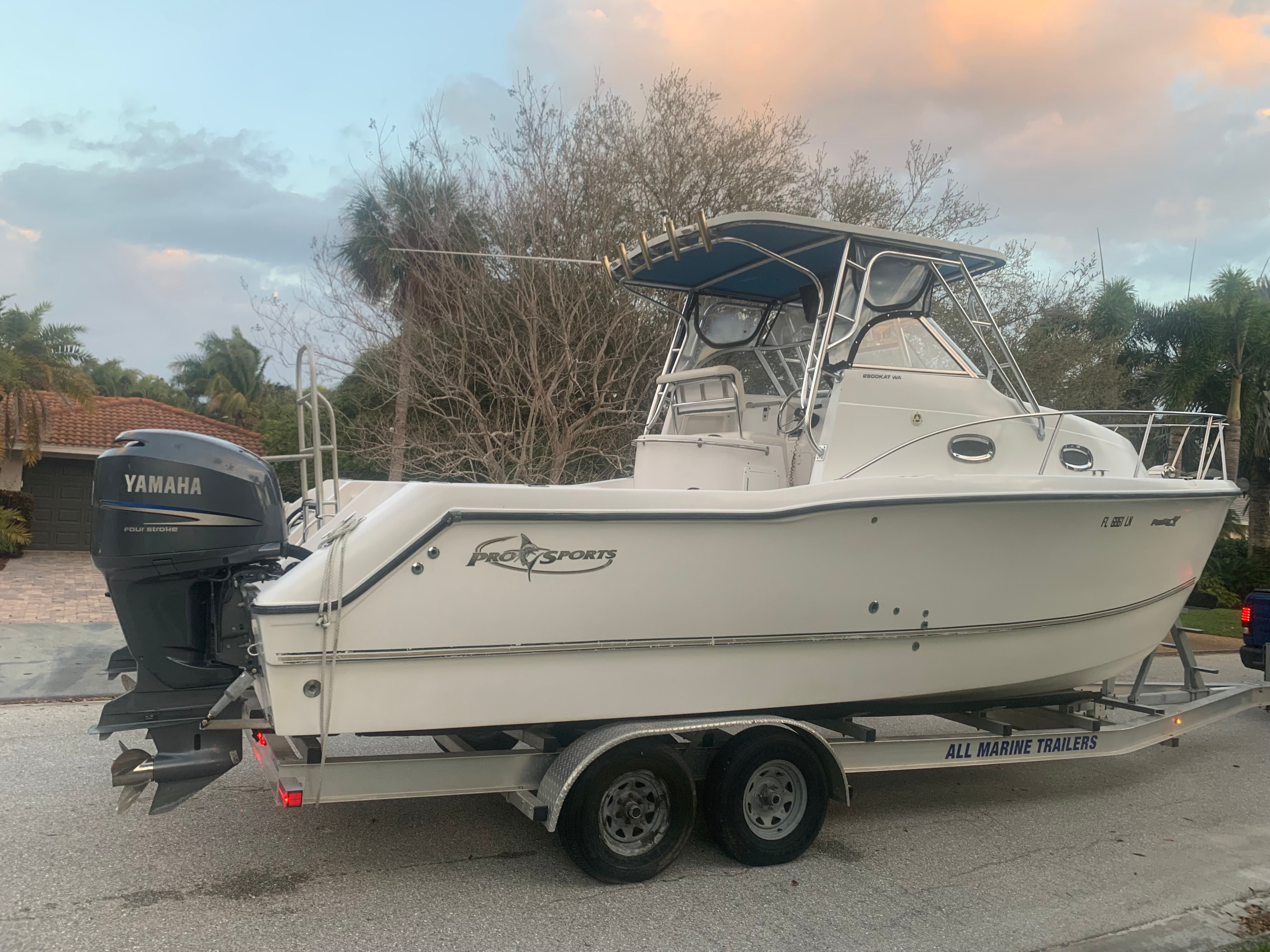 2001 Powercat 2800
