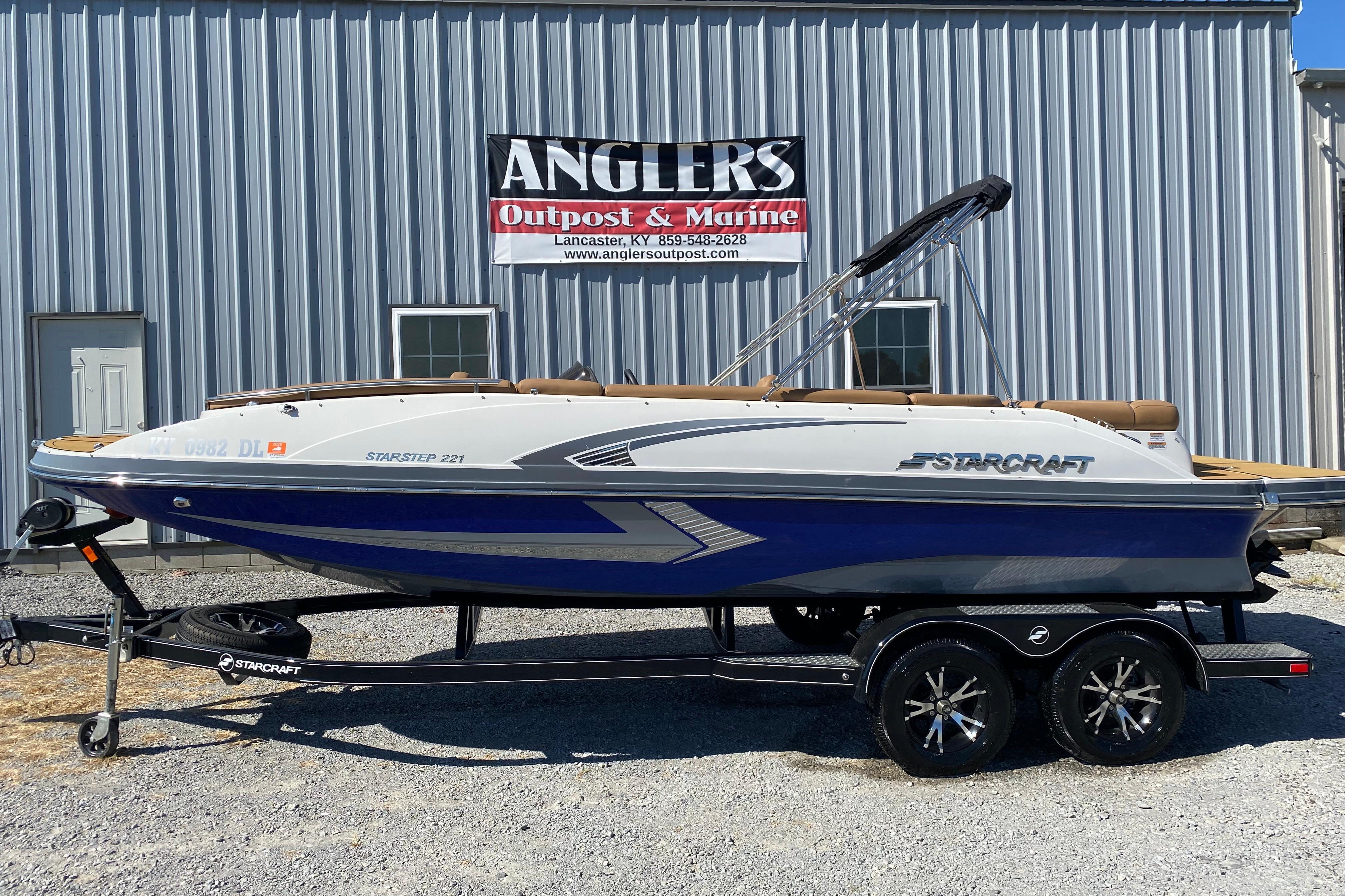 Starcraft Star Step 221 E I/O 2022 Starcraft Star Step 221 E I/O boat on trailer at Anglers Outpost & Marine.