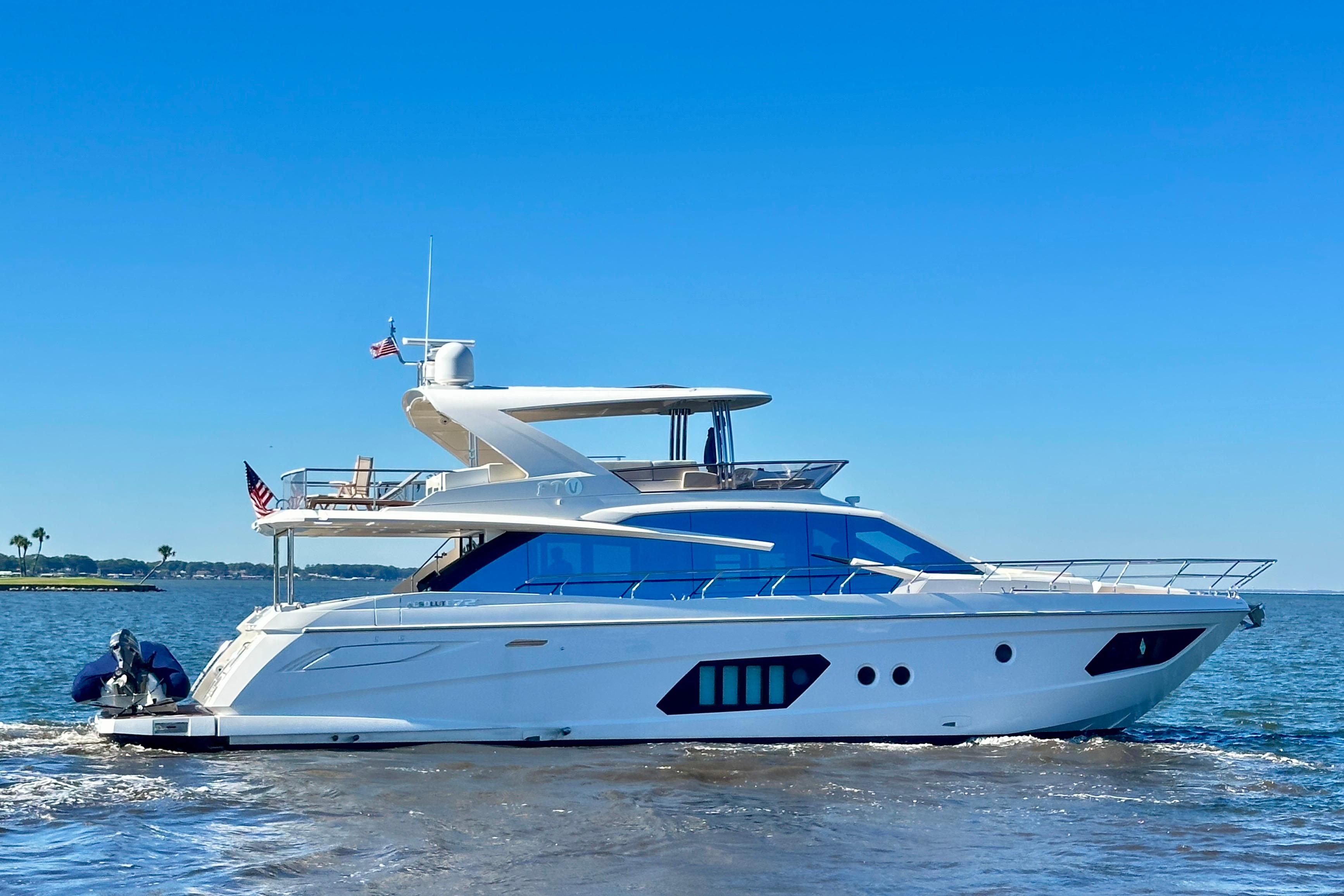 2016 Absolute 72 FLY