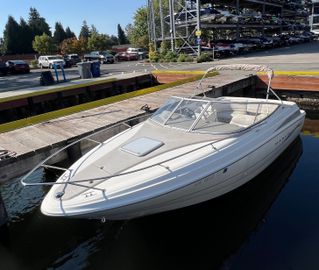 2000 Maxum 2300