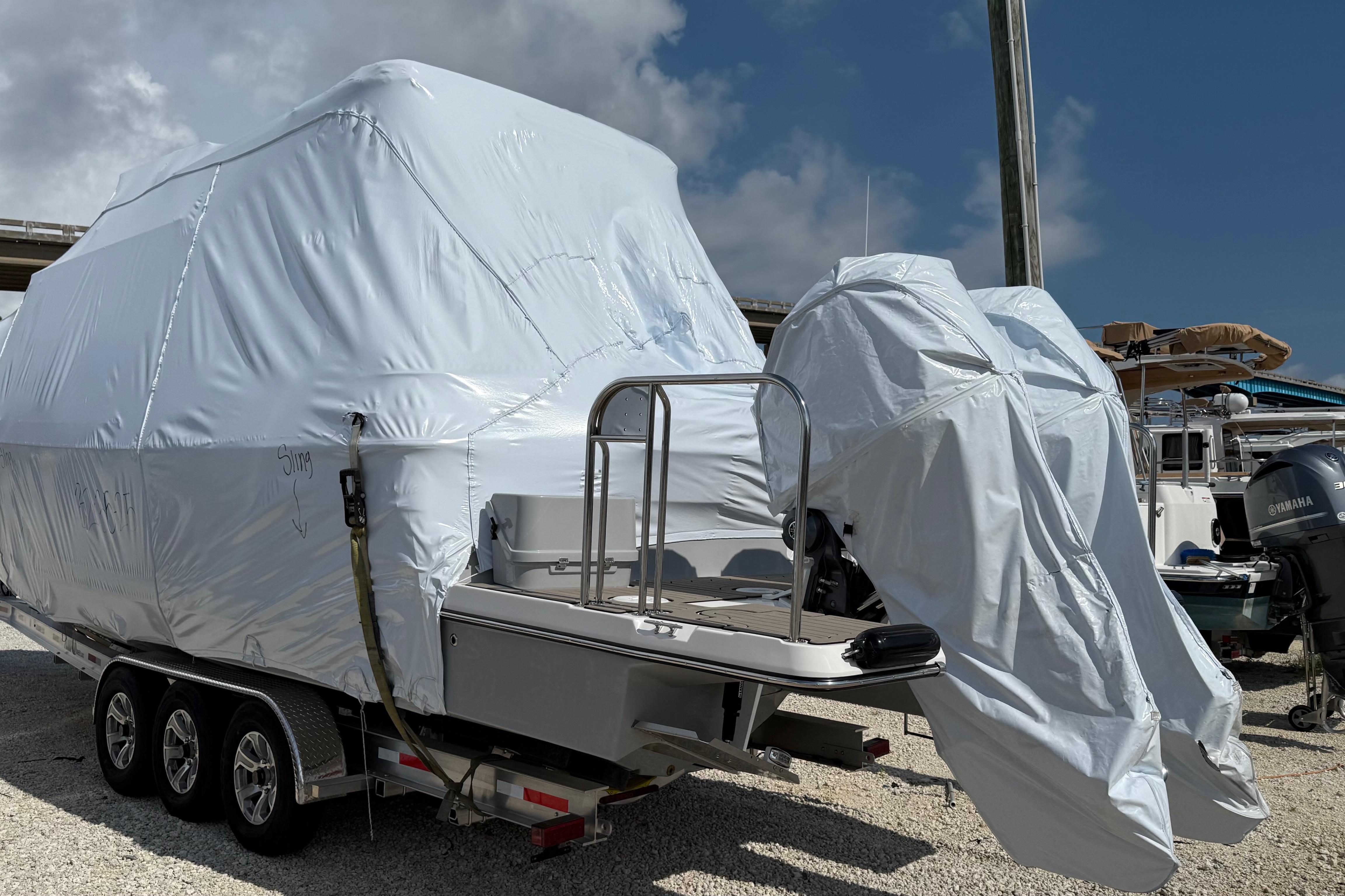 2025 Cutwater C-32 CB