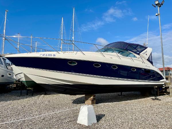 2001 Fairline Targa 40