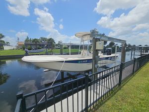 Carolina Skiff 238 DLV