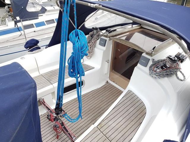 Bavaria 36