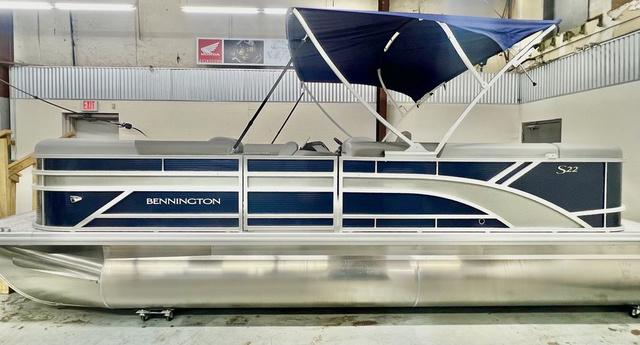 2025 Bennington S L-Bench 22 SLJ