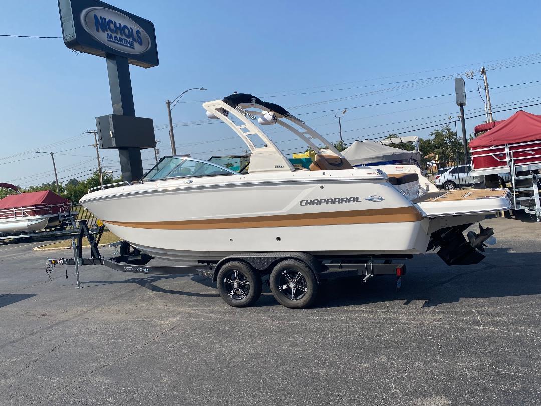 Chaparral 247 SSX