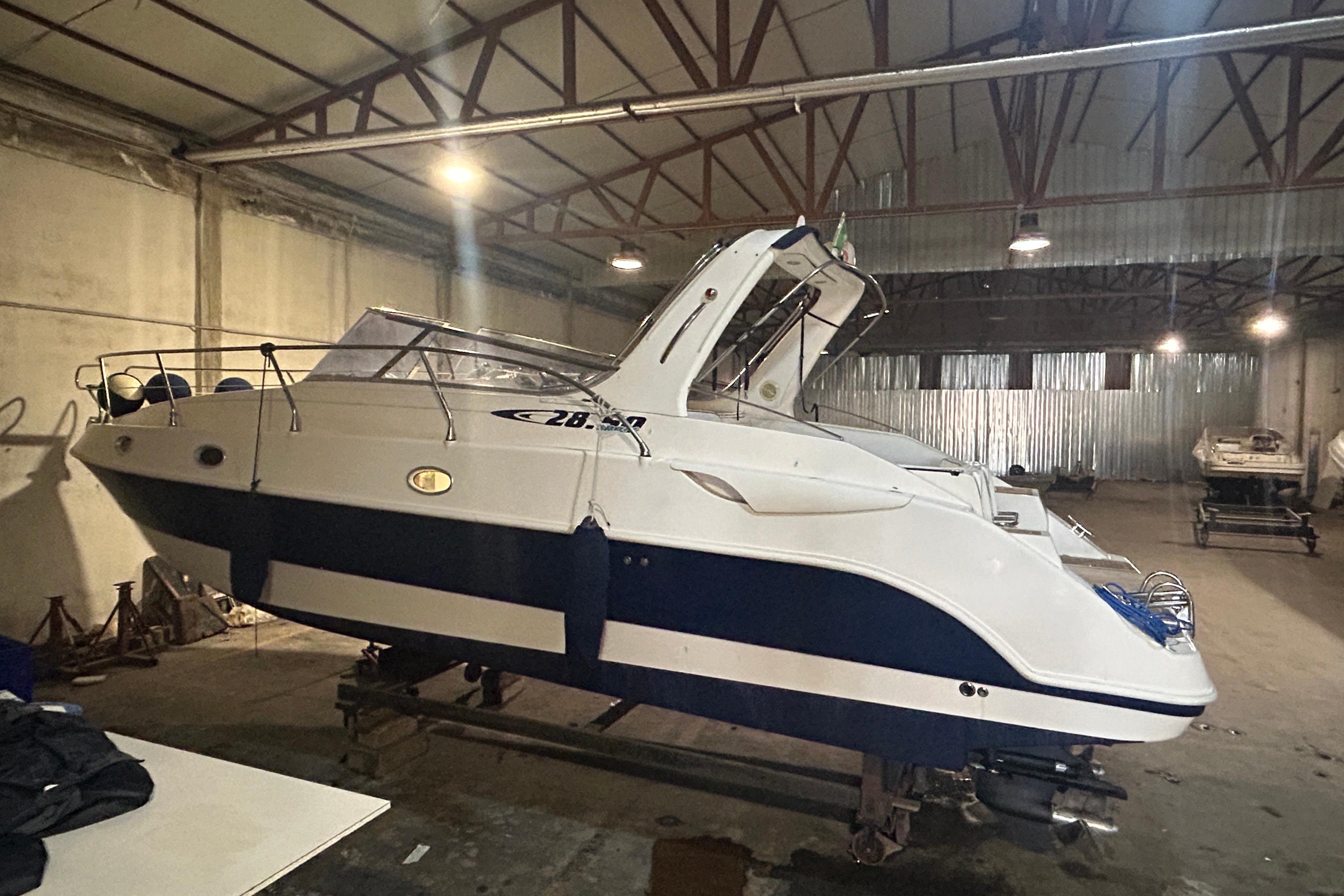 2005 Mano Marine 28.50