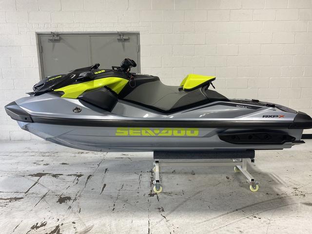 2024 Sea-Doo RXP®-X® 325 iBR Ice Metal/Green Tech, BRP Premiu