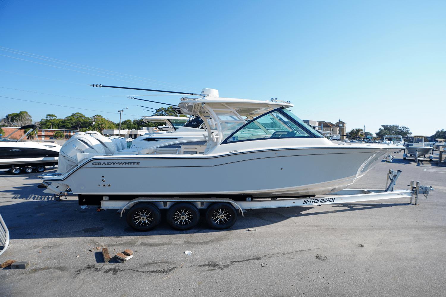 Grady-White Freedom 325