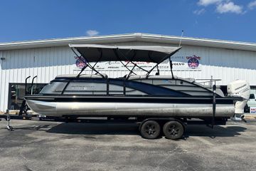 2023 Bennington Q25