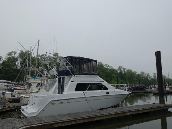 1998 Mainship 31 Sedan Bridge
