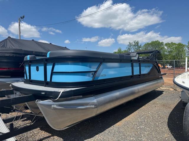 2025 Godfrey Sweetwater 2286 SB - 150 HP Yamaha