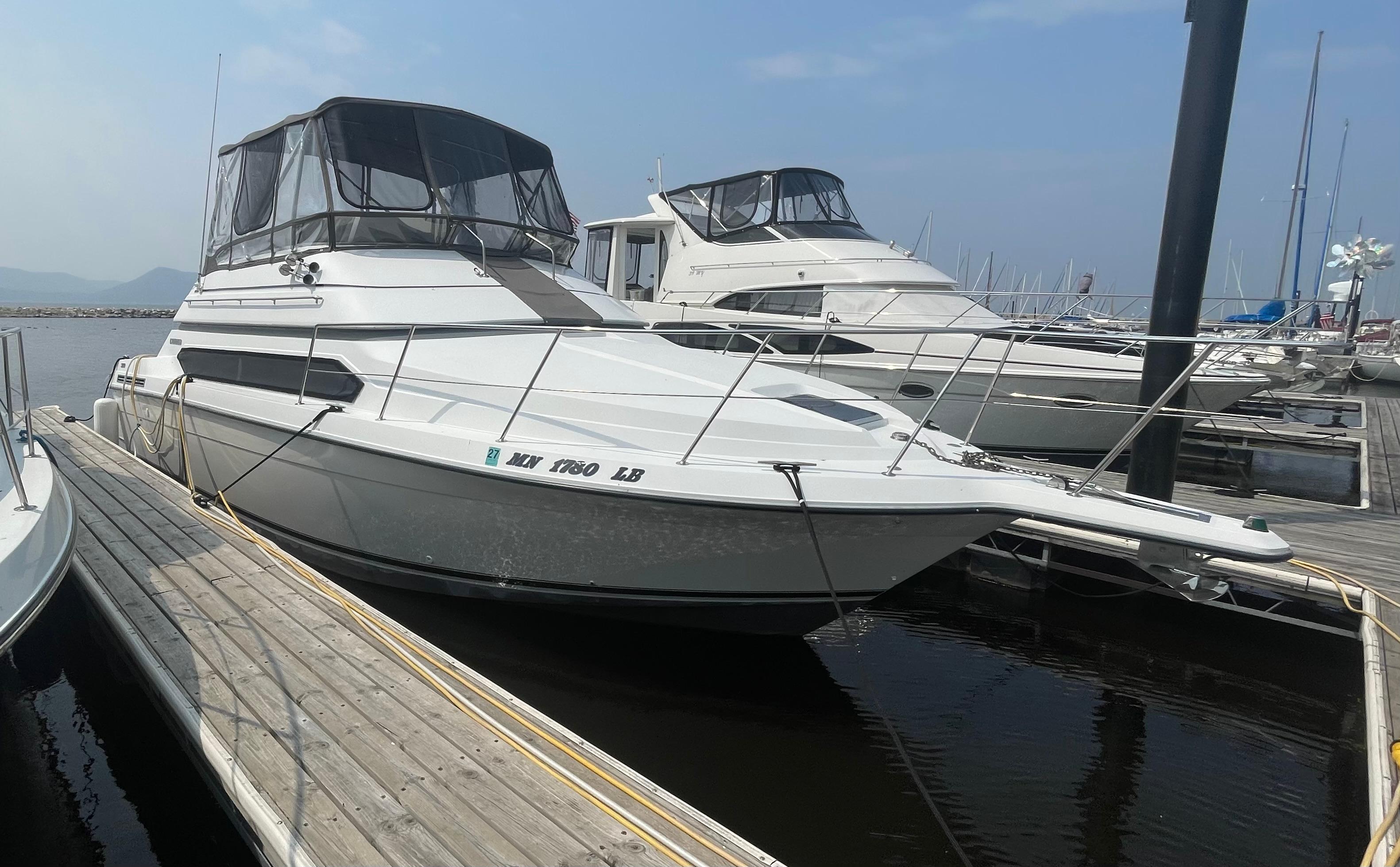 1994 Carver 380 Santego SE