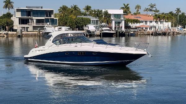 Sea Ray 44 Sundancer