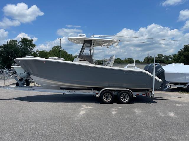 2019 Cobia 261 Center Console